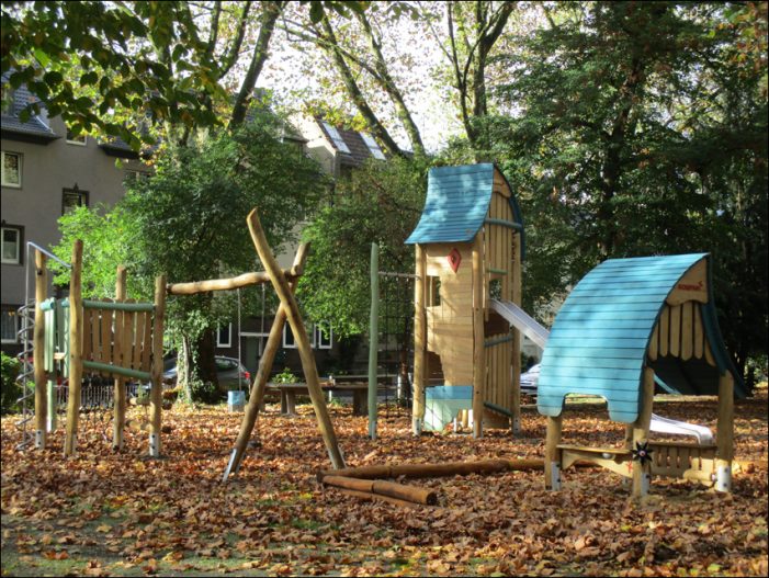 Friemersheim: Spielplatz Viktoriaplatz neu gebaut Friemersheim: Spielplatz Viktoriaplatz neu gebaut
