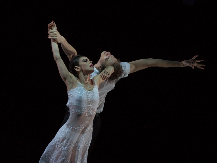 b.36 Ballett am Rhein Düsseldorf DuisburgSCHWANENSEE ch.: Martin Schläpfer