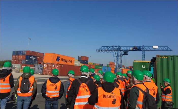 Tag der Logistik: Hafenverbund DeltaPort im Kreis Wesel stellt innovative Hafenlogistik vor Tag der Logistik: Hafenverbund DeltaPort im Kreis Wesel stellt innovative Hafenlogistik vor