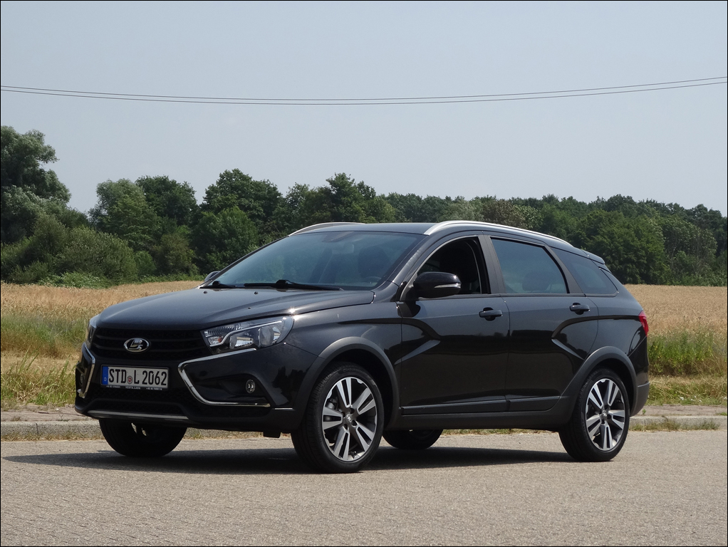 Lada Vesta SW Cross 1.6 Luxus
