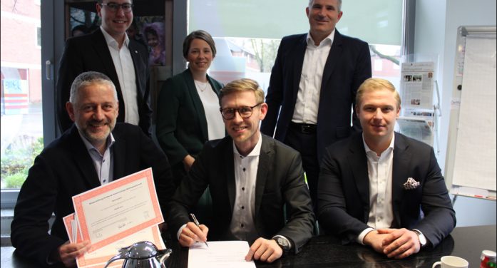 Wirtschaftsjunioren haben ein Herz für die Bürgerstiftung Duisburg gAG Wirtschaftsjunioren haben ein Herz für die Bürgerstiftung Duisburg gAG