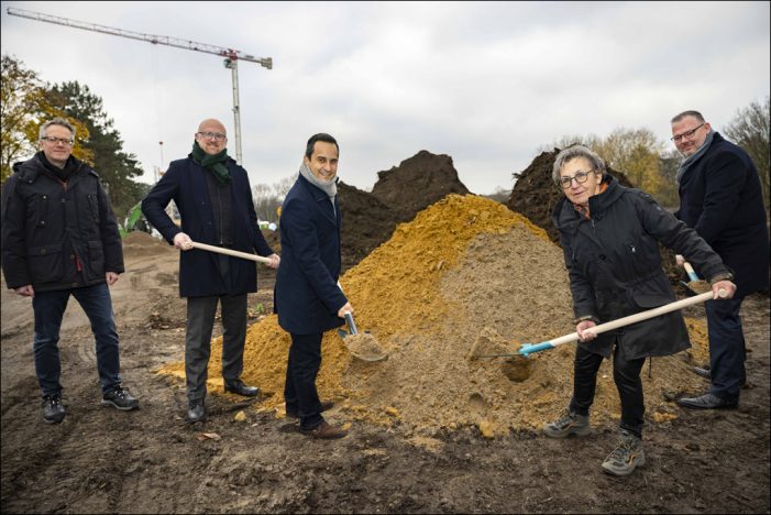 Neuer Wohnraum in Duisburg: Spatenstich für GEBAG-Projekt in Homberg