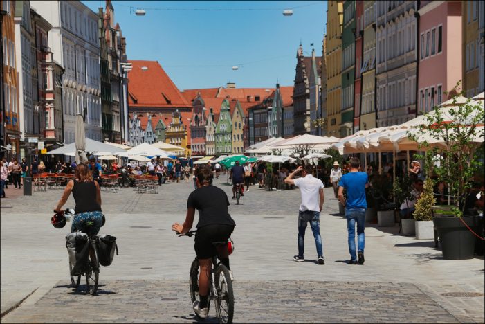 Lebenswerte Innenstädte mit Zukunft: Verbändeallianz legt Positionspapier vor Lebenswerte Innenstädte mit Zukunft: Verbändeallianz legt Positionspapier vor