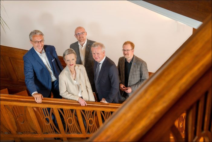 Duisburger Erfolgsgeschichte: OB Sören Link im Wirtschaftsdialog bei PCC Duisburger Erfolgsgeschichte: OB Sören Link im Wirtschaftsdialog bei PCC